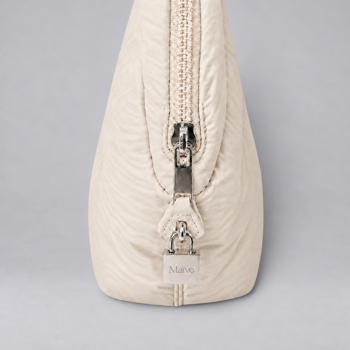 Lure Weekender Coconut